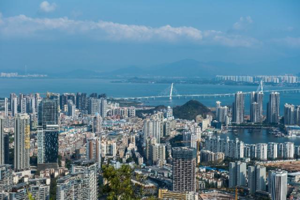 美林配资 3月份深圳进出口总额同比增长12.3%